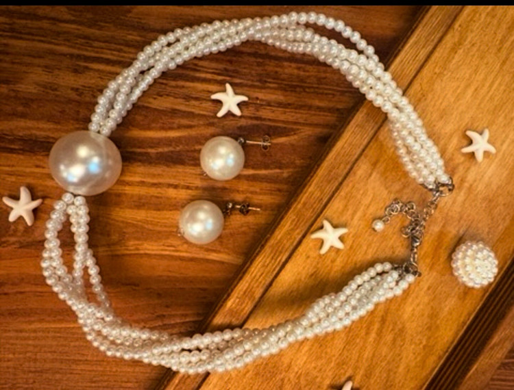 Multi-Layer Necklace | Pearl | Stone